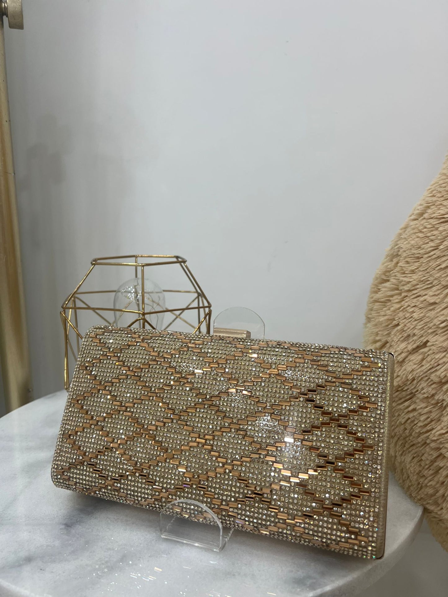 Pochette rigida elegante