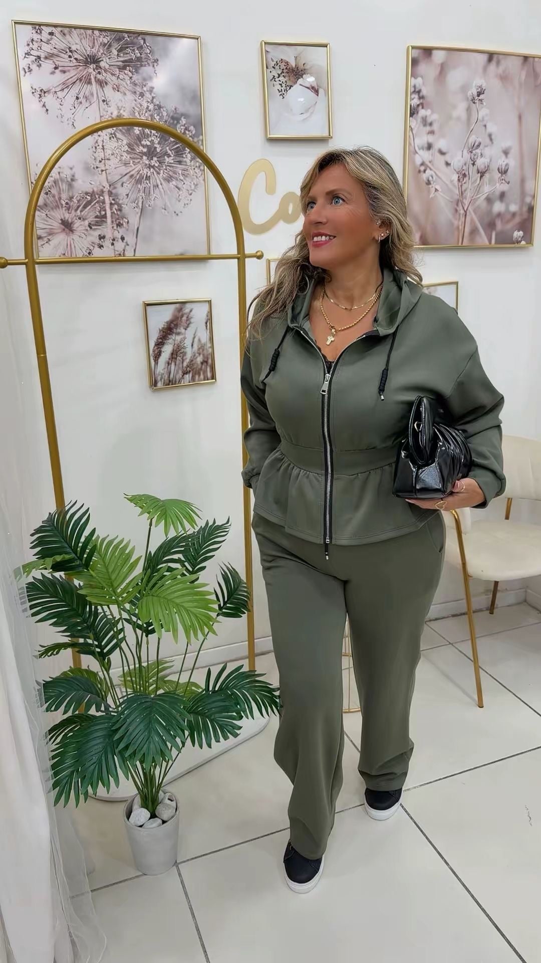 Tuta Clara
